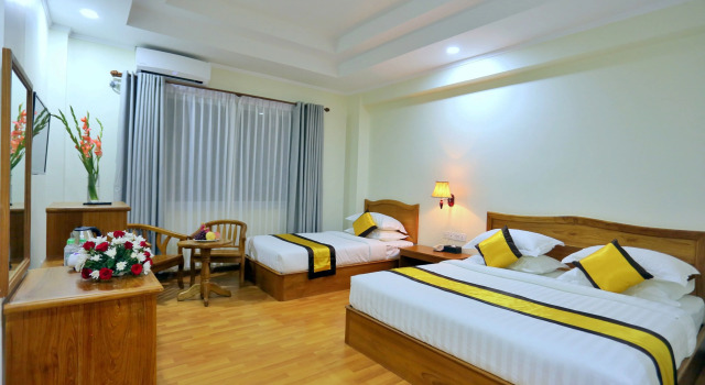 Glorious Monywa Hotel, Book Hotel Monywa Sagaing Region