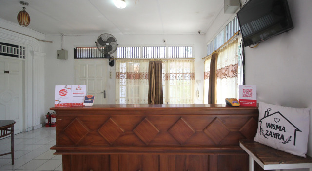 OYO 2014 Wisma Zahra, Rezerwuj Hotel Metro 