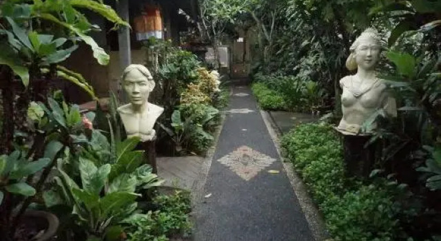 Kenari House, Забронировать Отель Отели провинции Бали с завтраком, Завтраки