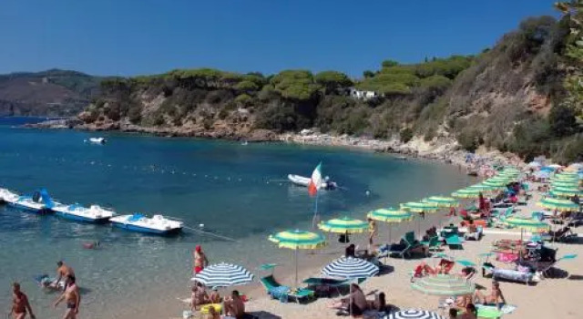 Le Maree Il Vicolo, Rezervovat Hotel Hotely v Elba s parkováním, Parkování