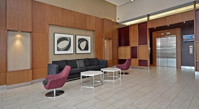 Royal Stays Furnished Apartments - Square One