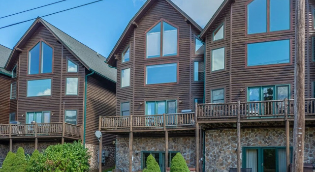Cedar Shores Villa 09