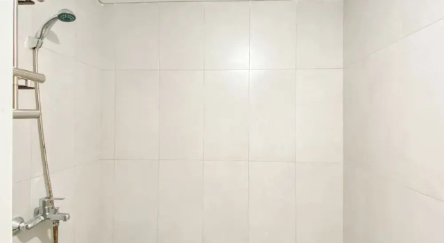 Soft Grey 1Br At Royal Sentul Park Apartment, Book Apartment Kadumangu West Java