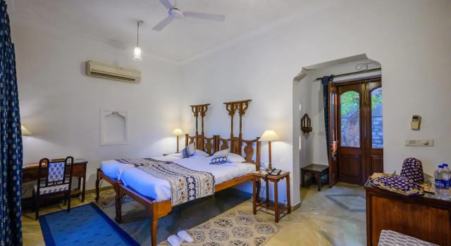 Neemrana'S - Deo Bagh