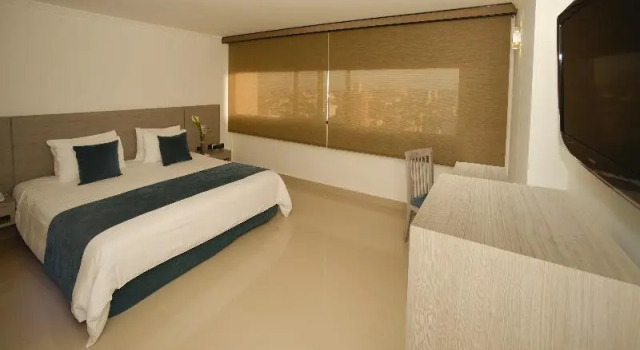 Одноместный номер Standard с балконом Hotel Barranquilla Plaza