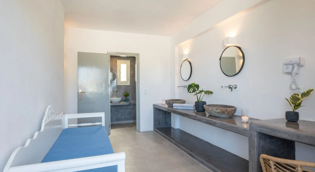 Двухместный люкс с видом на море Sea View Bay Hotel Santorini