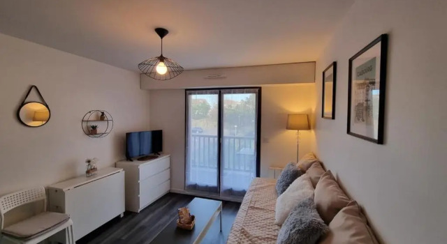 Apartment Well Equipped Near Beach, Забронировать Апартаменты/квартира Кабур 