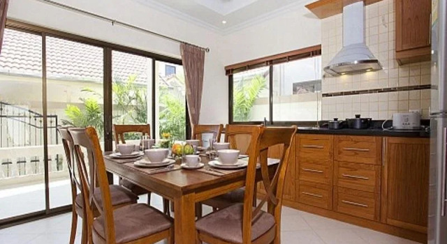Deeji Villa