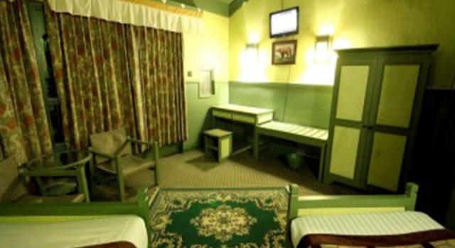 The Rhino Residency Resort, Забронировать Курортный отель Отели Саураха 3 звезды, 3*