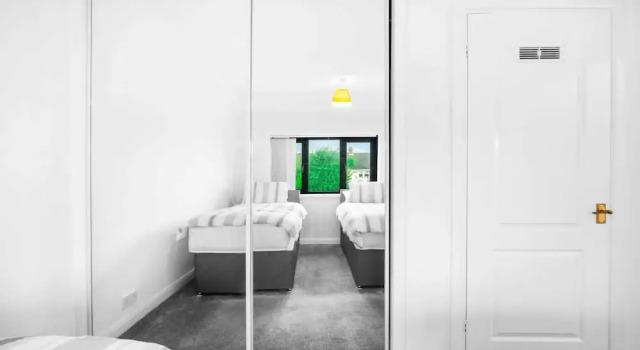 Stunning 2-bed House in Birmingham, Varaa Lomakoti Mökit kohteessa Merseyside, Mökki
