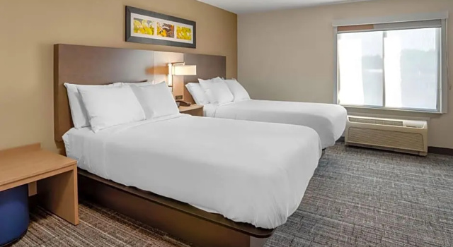 Четырёхместный номер Standard The Inn at Leonardtown, an Ascend Collection Hotel