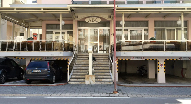 Abc Hotel, Забронировать Отель Риваззурра Римини