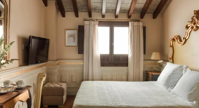 Номер Superior Hotel Casa 1800 Granada