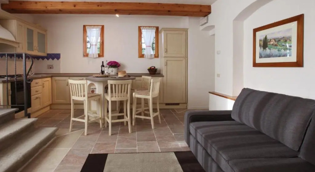 Agriturismo Le Pianore, Забронировать Отель Монтеспертоли 