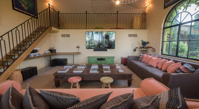 Bastide de la Felicité - St. Remy-de-Provence, Sumptuous Bastide with Glorious Garden, 2 Beautiful P, Rezerwuj Hotel Noves Carros