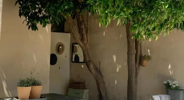 La Maison de Cerise, Забронировать Отель Отели Арля с парковкой, Парковка