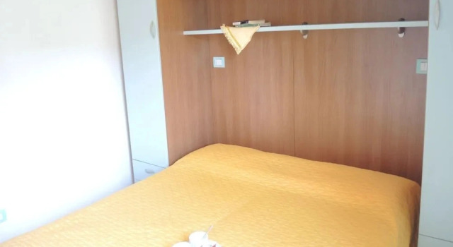 Апартаменты Enjoy Your Holiday in our Lovely Flat With Garden