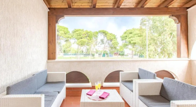 Коттедж с 2 комнатами Appartamento prato inglese sinistro Salento
