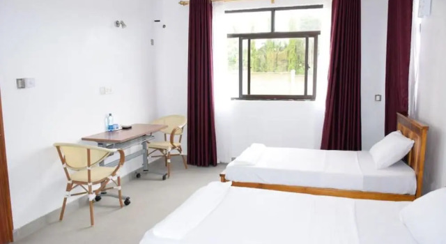 Mawenzi Resort, Rezerwuj Ośrodek wypoczynkowy Hotele w Coast Region ze śniadaniem, Śniadanie
