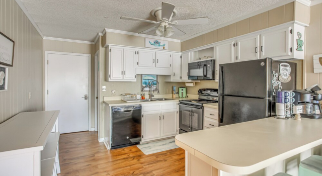 Апартаменты Myrtle Beach Vacation Rental - Walk to the Ocean!