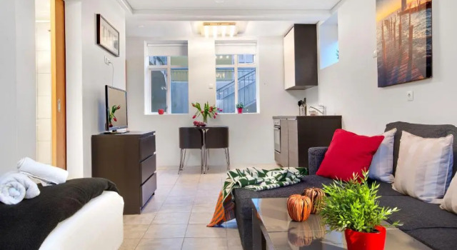 Студия Цокольный этаж Alfreds Apartments