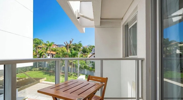 Apt Close to Beach & Floripa Shopping [eaz305]