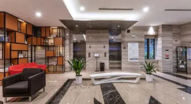 31/2000  Baiyi Hotel (Zhujiang Road Hotel, Mudu ancient town, Suzhou), Book Hotel Hoteller i Suzhou med parkering, Parkering