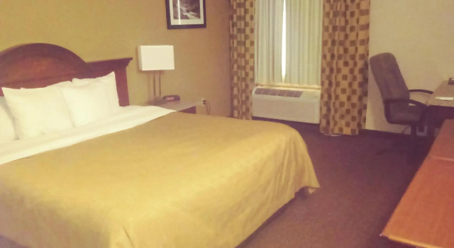 Номер Standard Clarion Inn I-94 near Expo Center