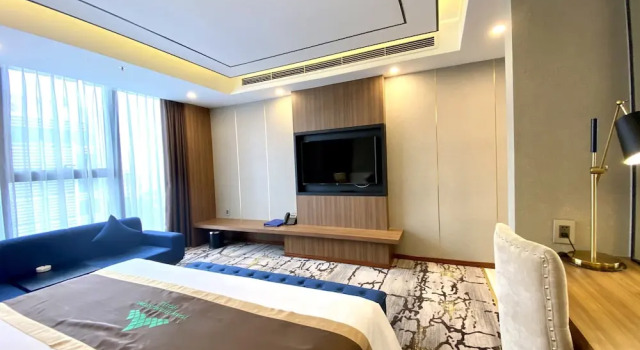 Номер Premier Toan Thang Stone Hotel