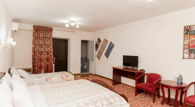 Standard Quádruplo quarto Hotel Dilshoda