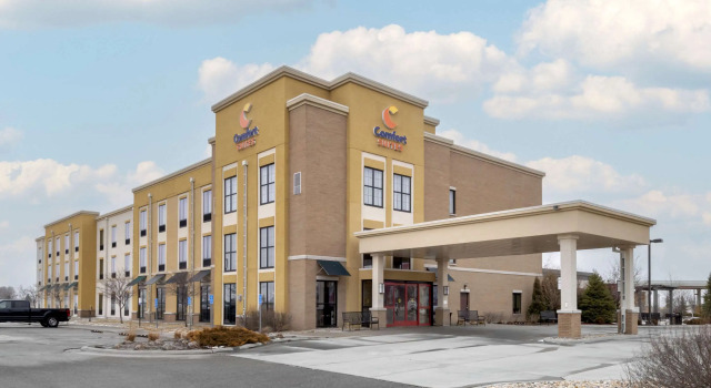 Comfort Suites and Conference Center