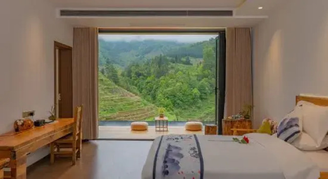 Люкс с балконом Jiabang Yunshang Terrace View Hotel