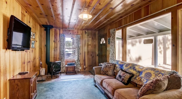 3993c Cedar Lake Tahoe 2 Bedroom Cabin by RedAwning, Забронировать Дом для отпуска Виллы Саут-Лейк-Тахо, Вилла