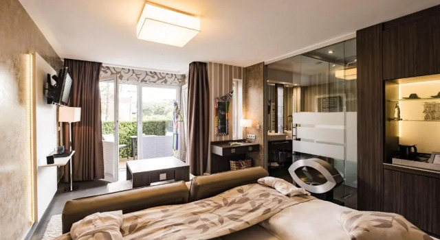Полулюкс Hotel Kolb