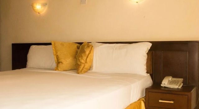 Sierra Lighthouse Hotel