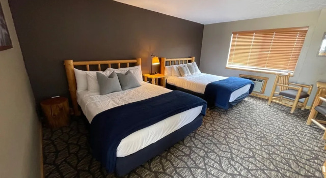 Четырёхместный номер Standard Teton Peaks Resort