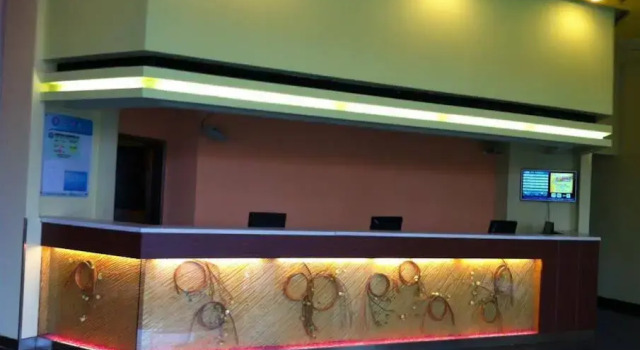 Yitel Hotel Hongqiao Airport, Varaa Hotelli Hongqiao Shanghai