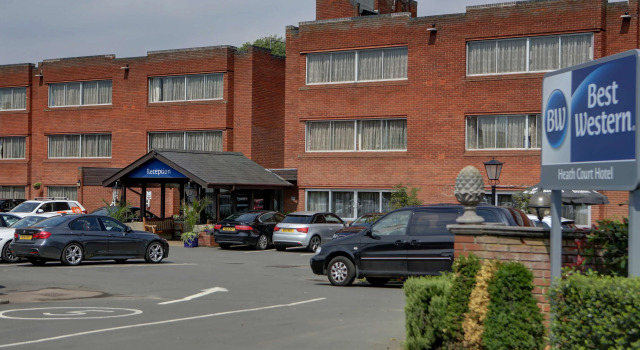 Best Western Heath Court Hotel, Varaa Hotelli Newmarket 