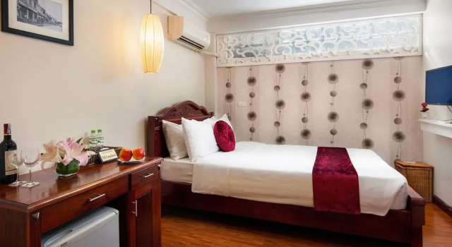 Двухместный номер Standard Hanoi Golden Moon Hotel & Travel