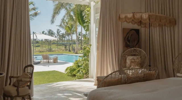 Unique Lake-front 10-bedroom Mansion in Most Luxurious Resort of the Caribbean