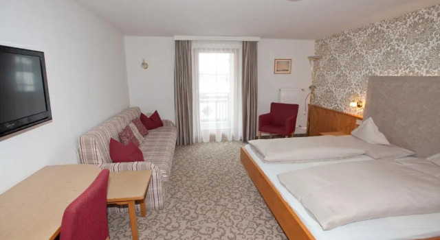 Номер Standard Hotel Goldener Adler