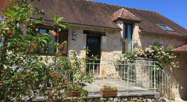 Gite Azerat, 4 pièces, 6 personnes - FR-1-616-138, Buchen Sie Hotel Azerat 