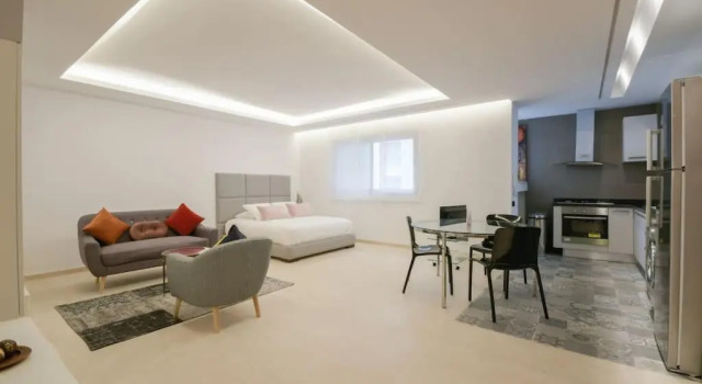Luxury one bedroom apartment - Best location, Забронировать Апартаменты/квартира Отели Рабата с парковкой, рядом с Ministry of Energy, Mines, Water and Environment, Парковка