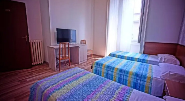 Gran Sasso, Book Hotel Città Studi Milan