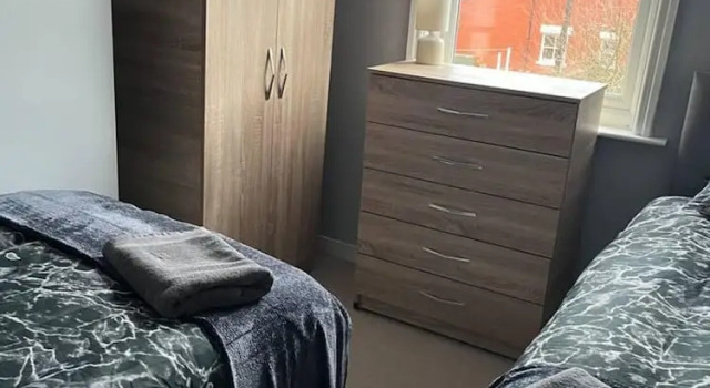 Lovely 2-bed House in Liverpool, Забронировать Отель Отели Англии 3 звезды, 3*