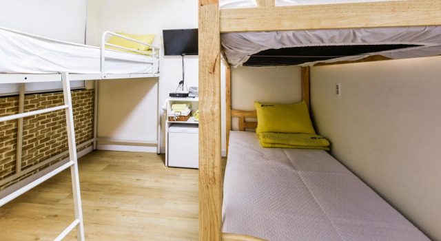 Двухместный номер Standard 24 Guesthouse Cheonggyecheon