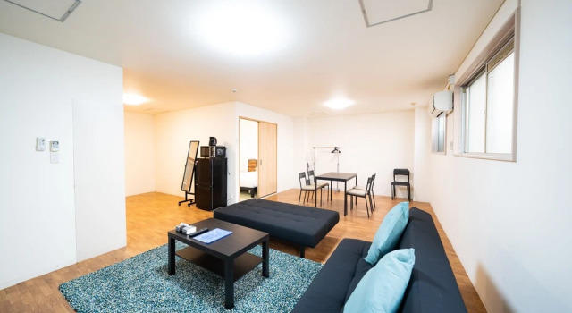 Апартаменты Deluxe Sakimoto Residence Namba Minami III