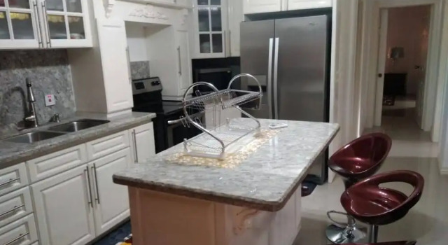 Апартаменты Remarkable 2-bed Apartment in Kingston