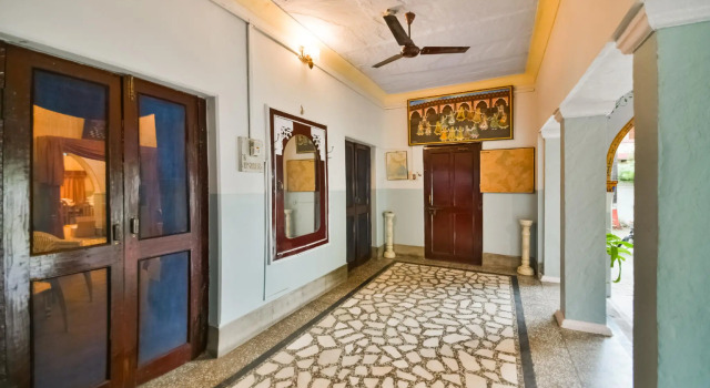OYO Flagship 47097 Hotel Raj Kesar, Забронировать Отель Отели штата Раджастхана с парковкой, Парковка