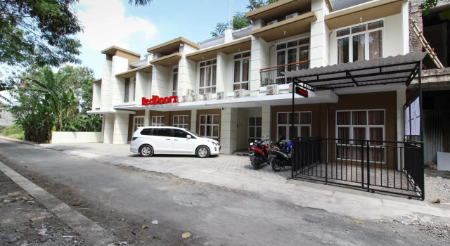 RedDoorz near Jogja City Mall 3